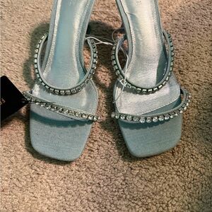 Elegant Silver Strappy Women's Sandals